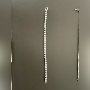 Silver Bracelet with Geometric Design